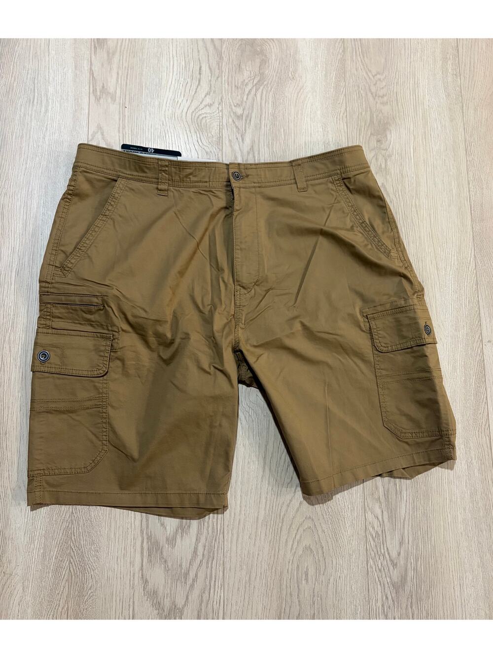 Iron Co Men's Regular Fit Stretch Cargo Shorts Size 40 NWT